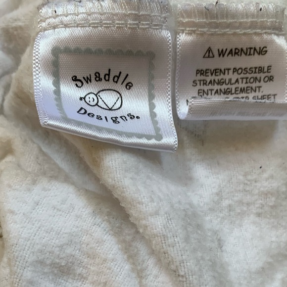 Swaddle Designs 2 Fitted Crib Sheets - Picture 5 of 7
